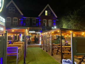 Гостиница Bennetts Hotel  Лонг Итон